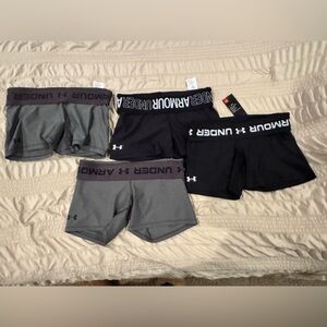 Set of 4 under Armour training Shorts
